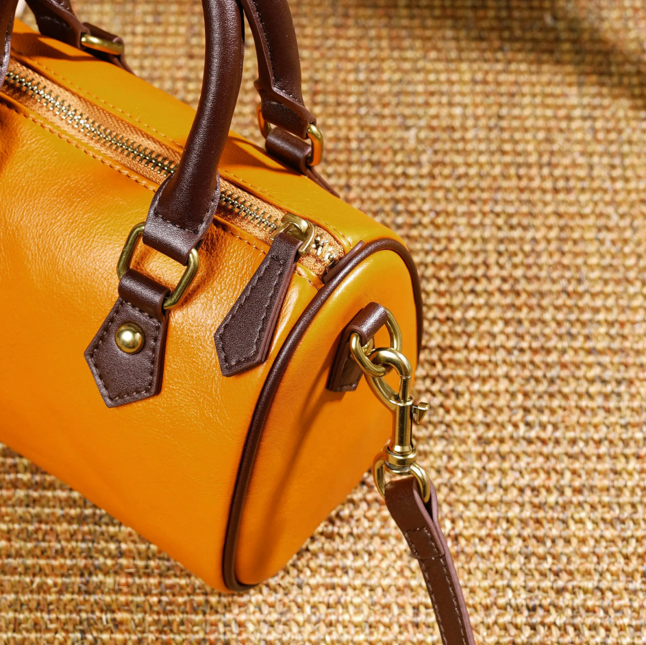 Classic Boston Shoulder Bags F - Luxury Bags That Are Affordable 评论和价格