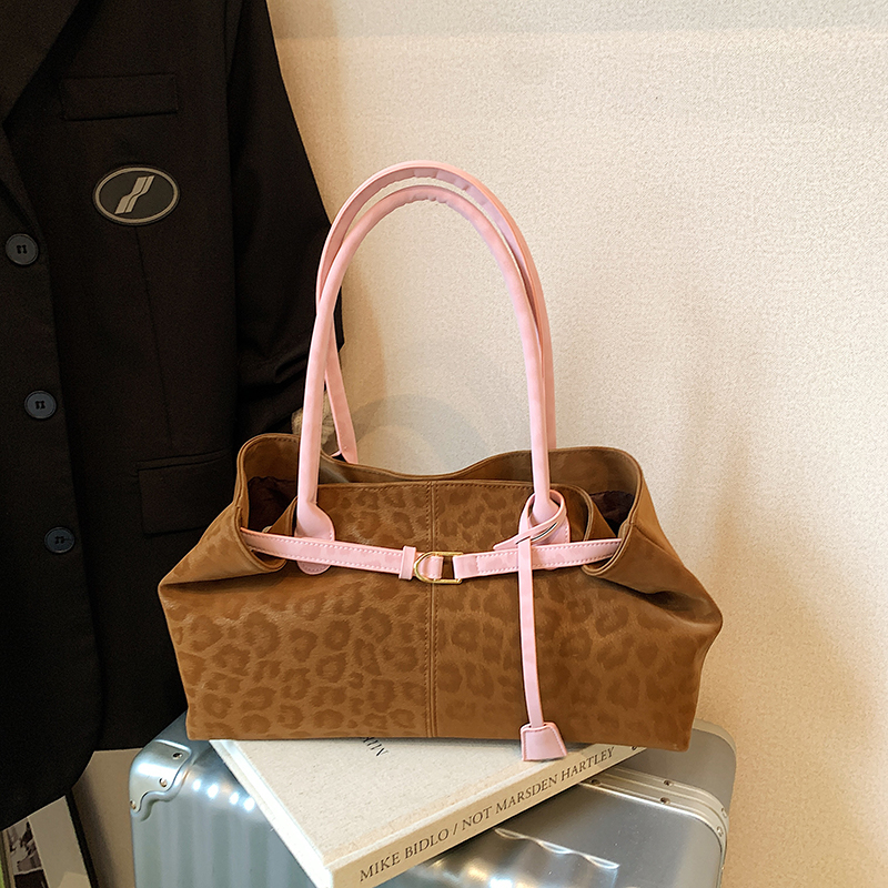 Leopard Print Sewing Thread Ha - Luxury Bags In Sale 评论和价格